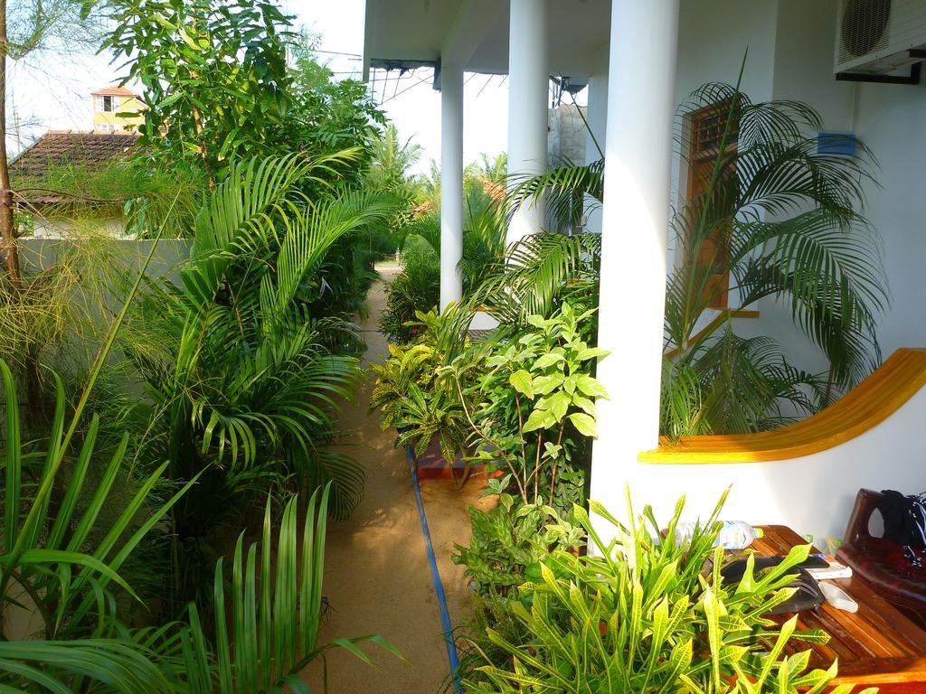 Surf & Sand Hotel Arugambay Arugam Bay Exterior foto